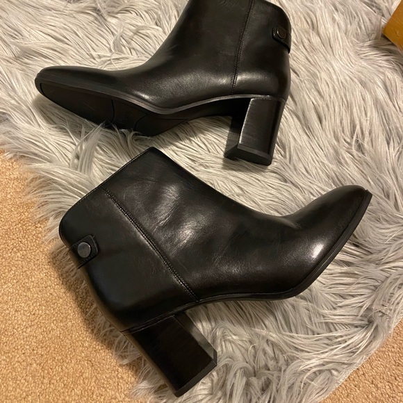 *BRAND NEW* Franco Sarto Black Leather Ilaria Zip-up Ankle Boots / Booties - Picture 3 of 11